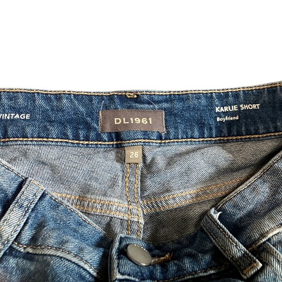 DL1961 Karlie Shorts Boyfriend Size 26 cuffed hem - Picture 11 of 13